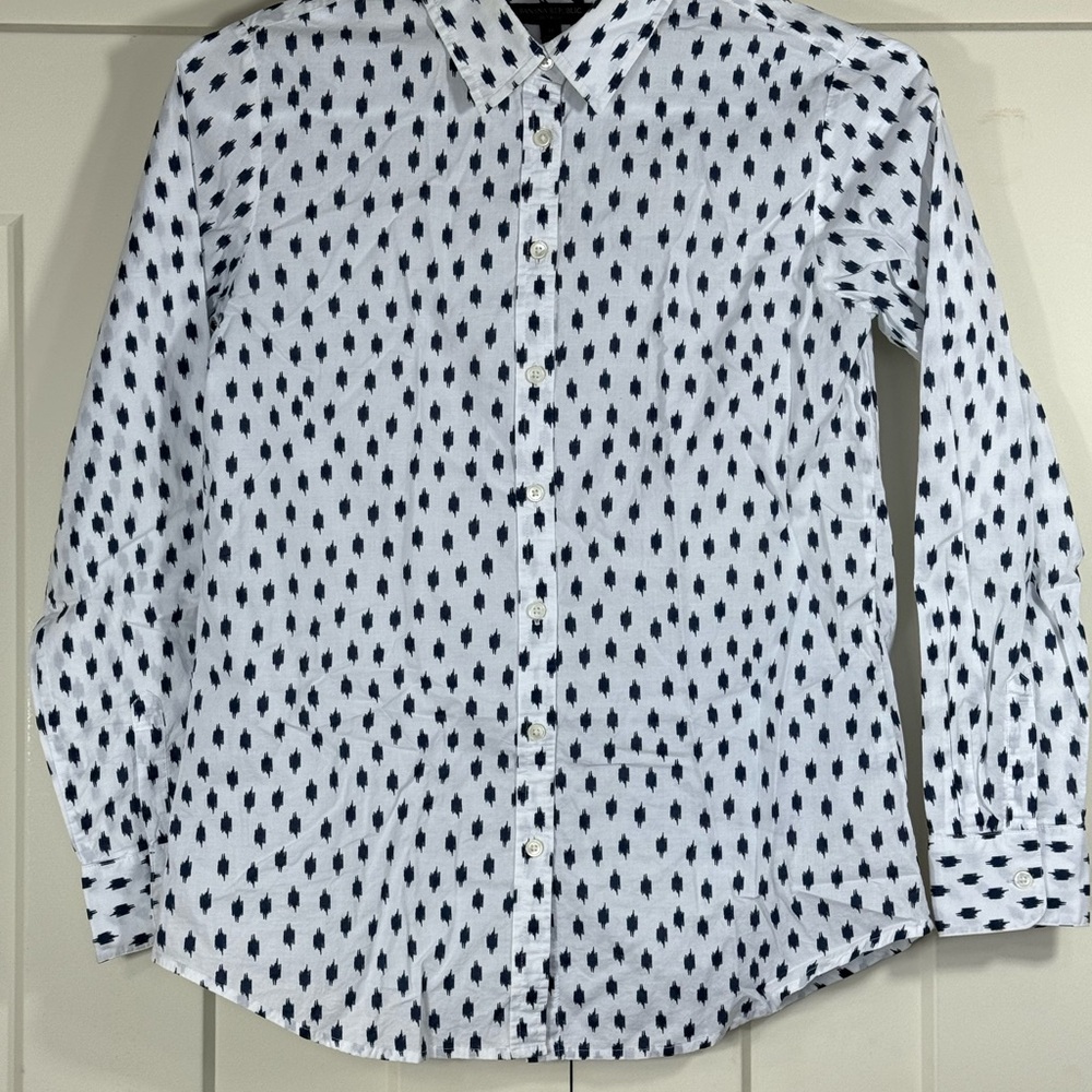 Men’s Medium Banana Republic‎ White Shirt with Blue Pattern